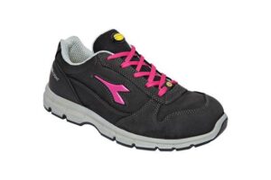 RUN LOW S3 SRC ESD BLACK/FUCHSIA